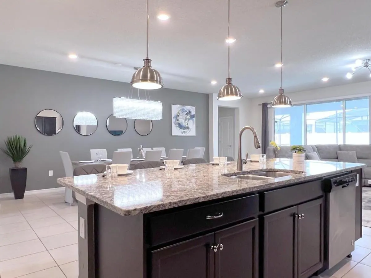 Luxurious Pool Home With Private Pool-2061Lc Davenport 0*,  United States