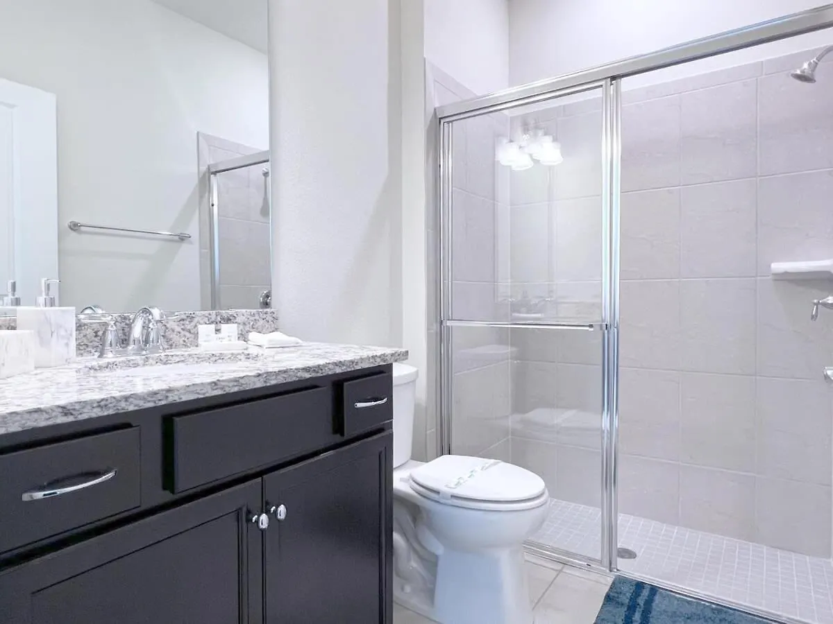 Luxurious Pool Home With Private Pool-2061Lc Davenport Holiday home