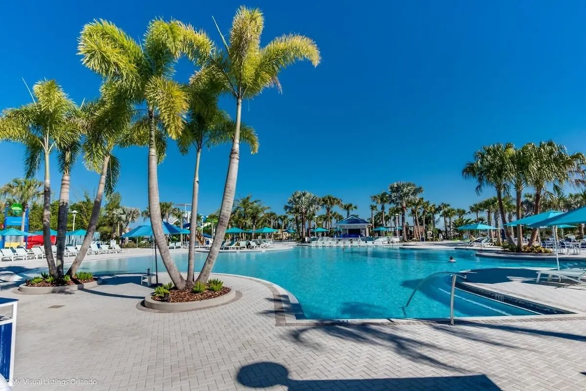 Luxurious Pool Home With Private Pool-2061Lc Davenport Holiday home