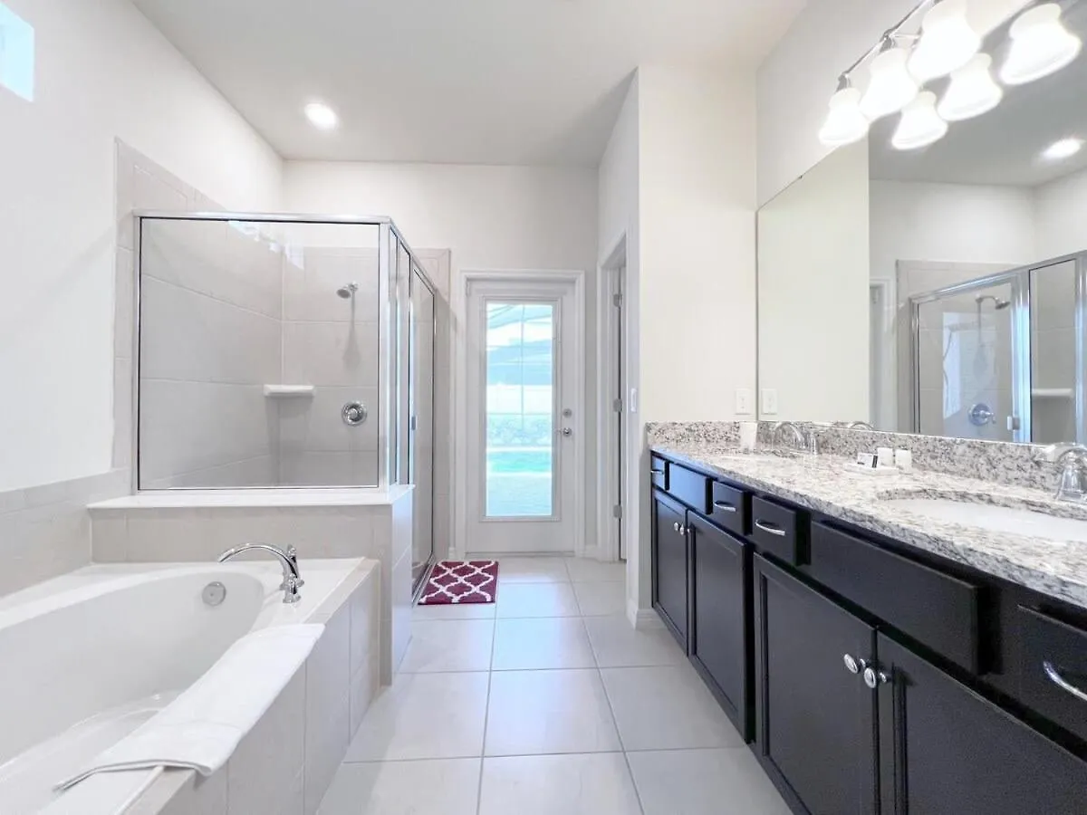 Luxurious Pool Home With Private Pool-2061Lc Davenport United States